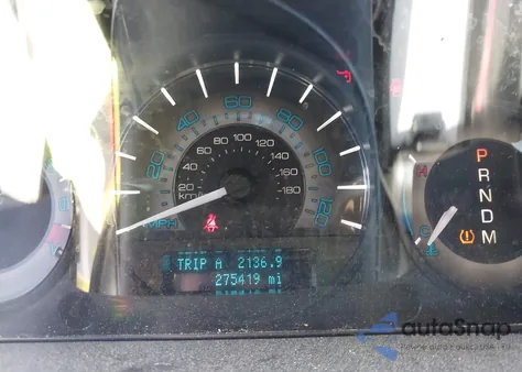 2010 Mercury Milan Premier z USA, uszkodzony, nr VIN 3MEHM0JG6AR642693